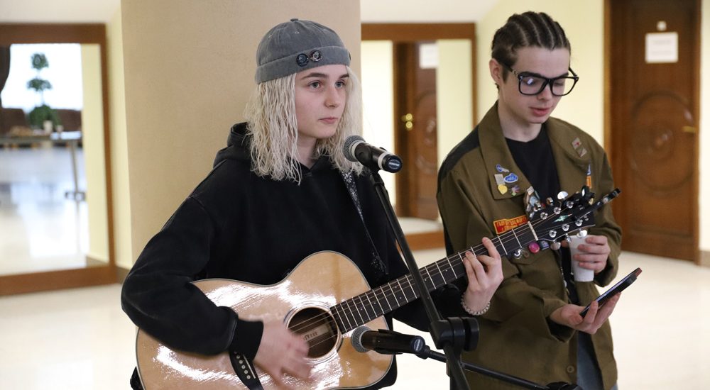 Квартирник в МКЦ (2) Квартирник в МКЦ (2)