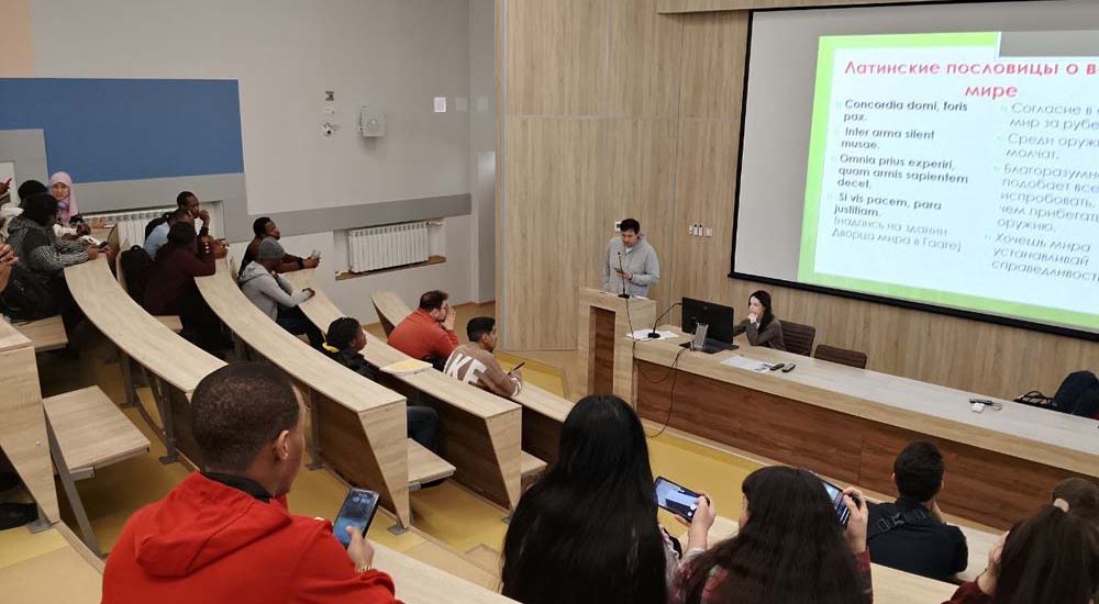 photo_5244514660717891981_y