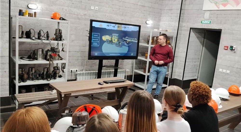 photo_2026-02-18_10-41-23