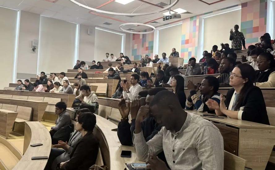 C127638F-77EC-4C78-9372-985C944DE1C9