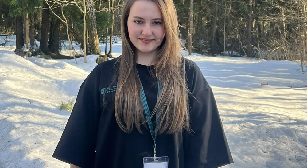 f524ca77-731d-4e20-8dd8-b6434417f824 f524ca77-731d-4e20-8dd8-b6434417f824